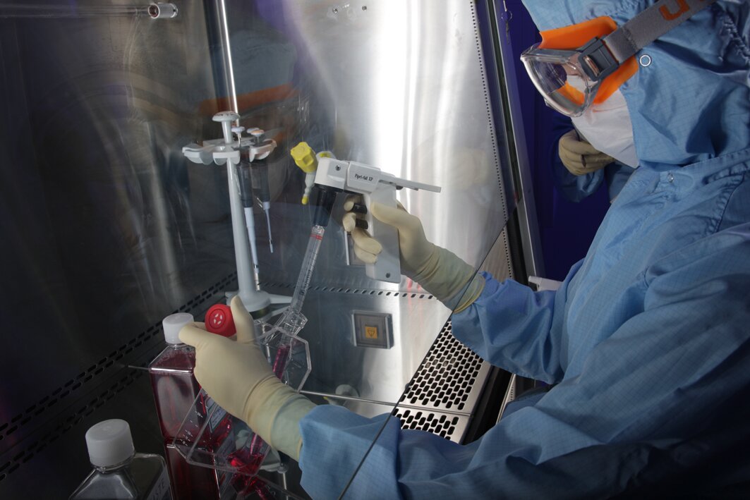 Good Manufacturing Practice Facility (Image credit: MRC Centre for Regenerative Medicine)